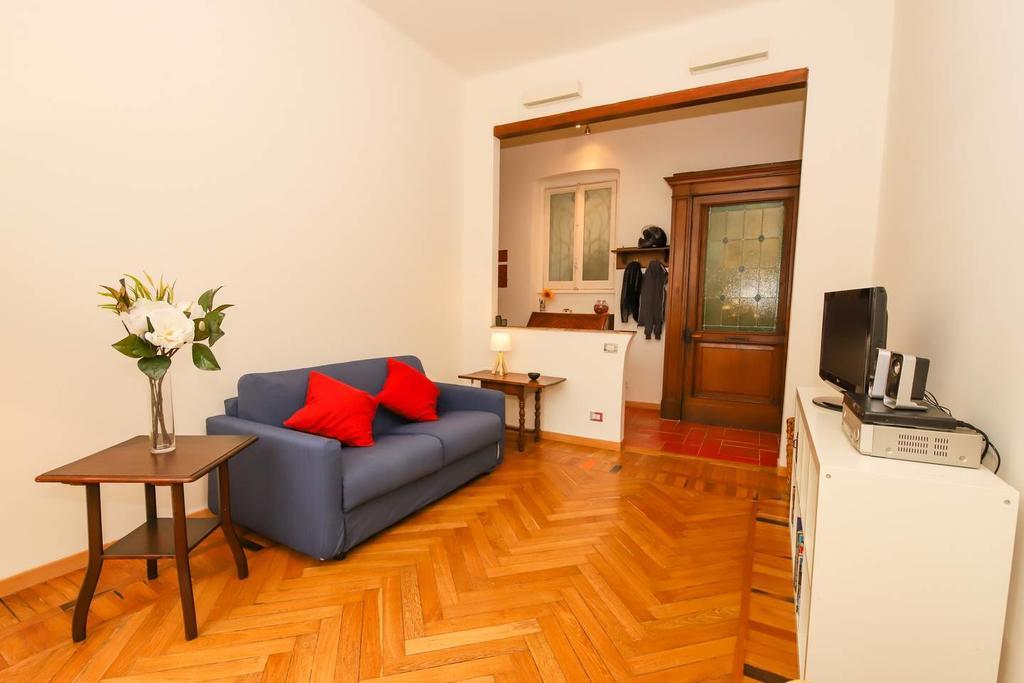 Altido Apt For 3 With Rooftop Balcony And Lovely Cityview Genua Exterior foto
